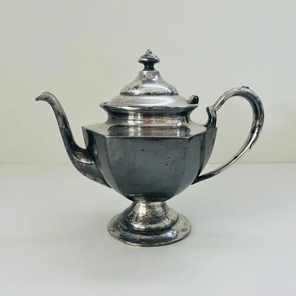 MONARCH PLATE BRAND Silver Plated Octagonal Multisided Body Coffee Teapot